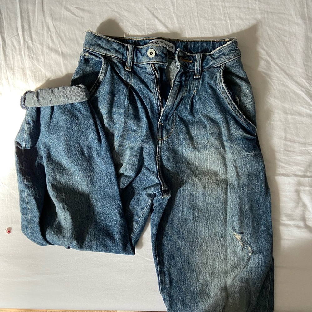Zara Women's Blue Washed Denim Jeans